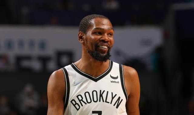 开云体育app下载-敏感善变难以捉摸 多位高管认为KD仍可能离开篮网