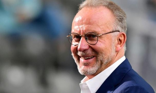 开云体育app下载-拜仁官方：67岁鲁梅尼格成为监事会成员